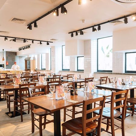 Best Western Plus Woodstock Inn & Suites Экстерьер фото