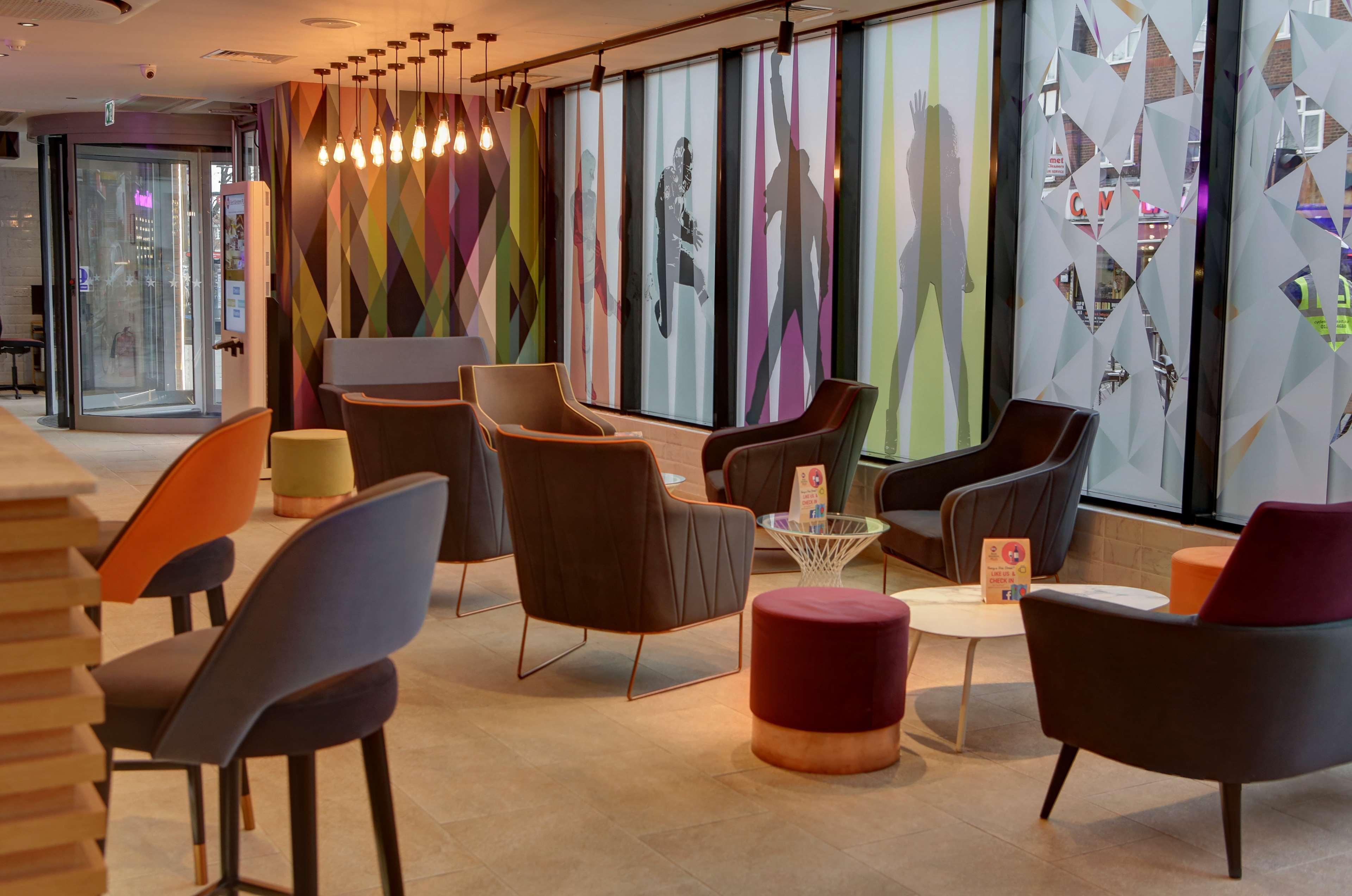 Best Western Plus Woodstock Inn & Suites Экстерьер фото