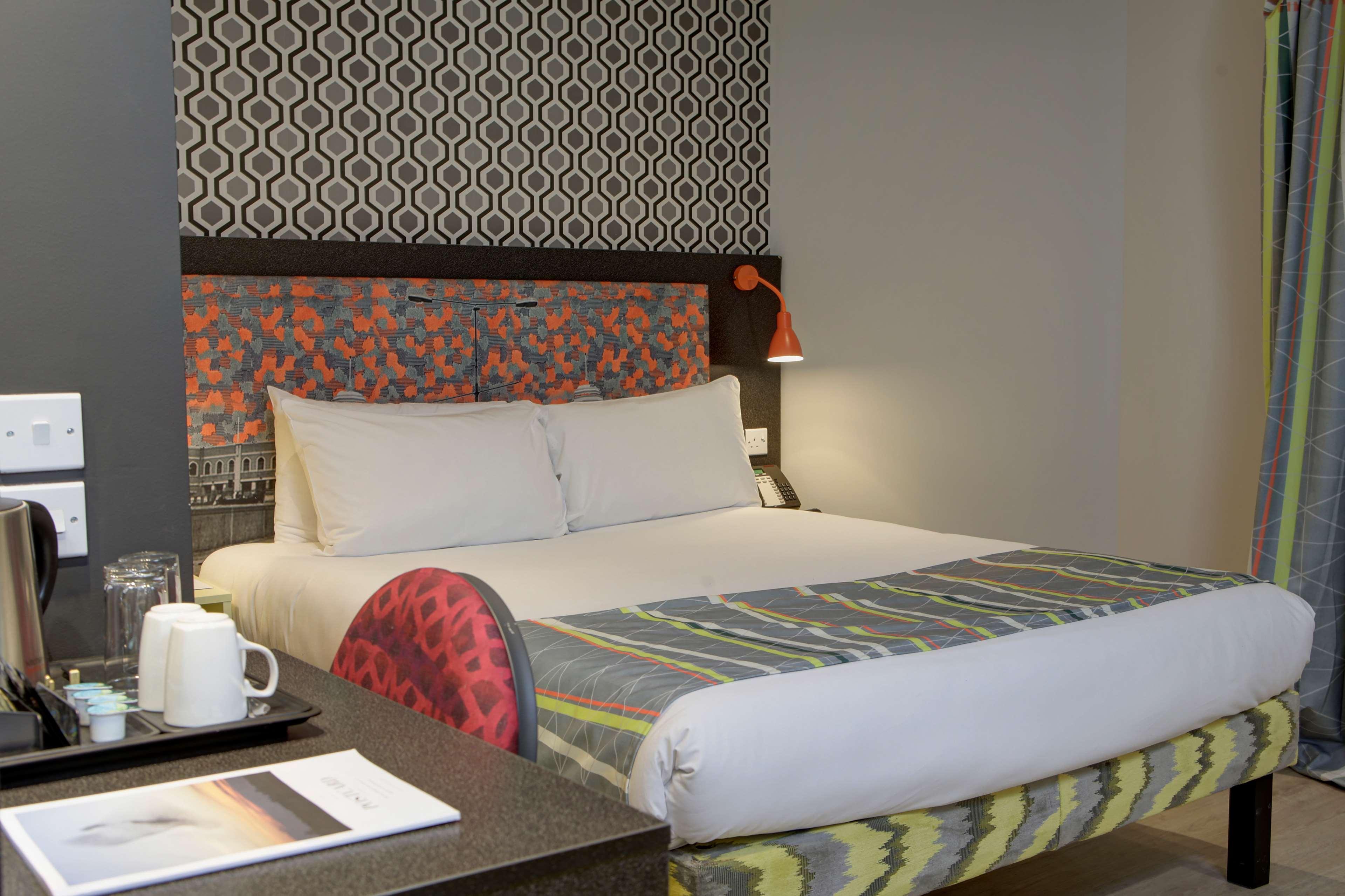 Best Western Plus Woodstock Inn & Suites Экстерьер фото
