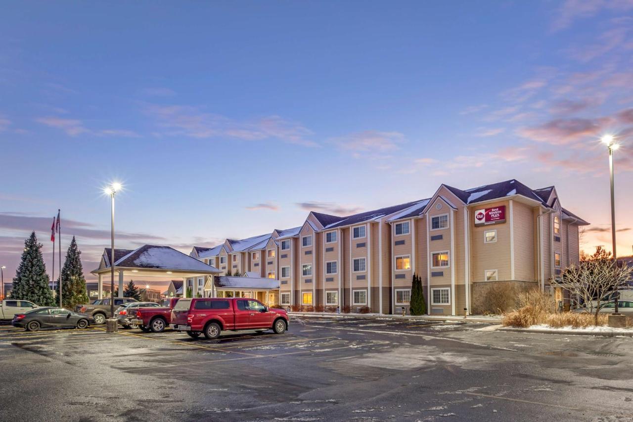 Best Western Plus Woodstock Inn & Suites Экстерьер фото